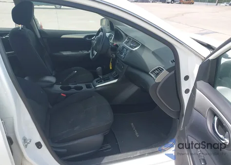 2016 Nissan Sentra S z USA, uszkodzony, nr VIN 3N1AB7APXGY279639